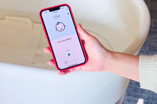 Mum uses the Happiest Baby App