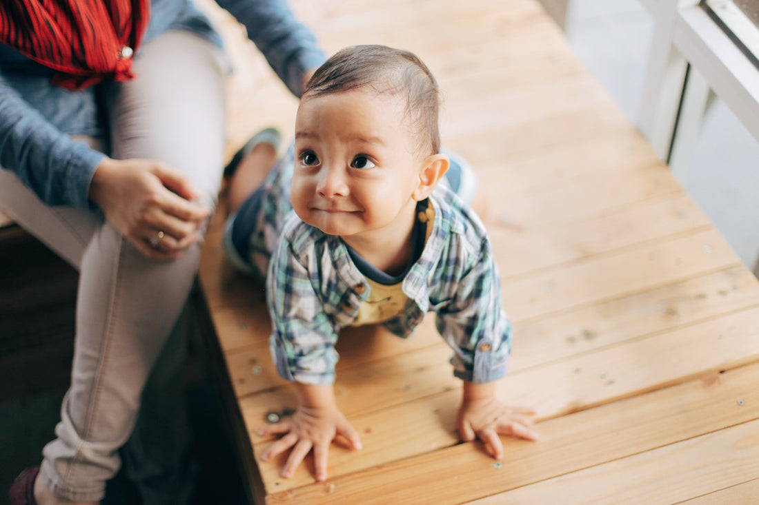 arabic-baby-names-cute-baby-crawling